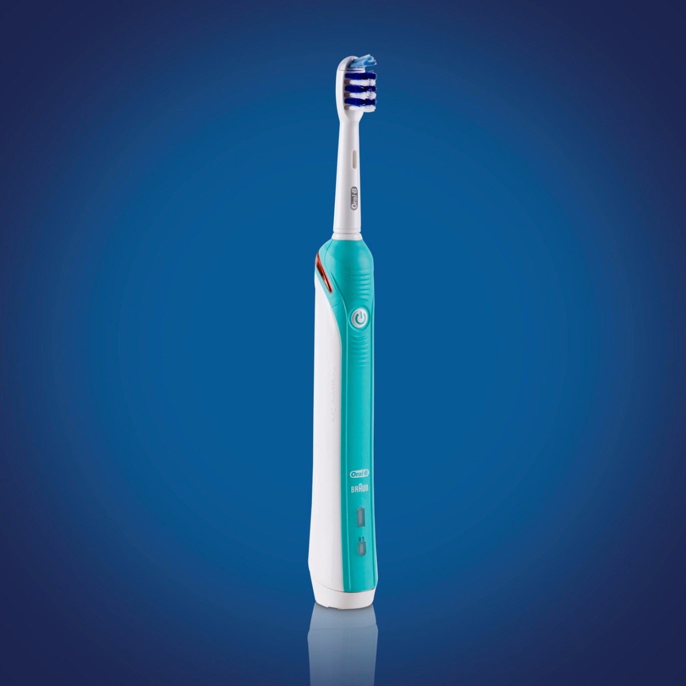 Brushing Well with Oral-B Professional Series Deep Sweep TRIACTION 1000