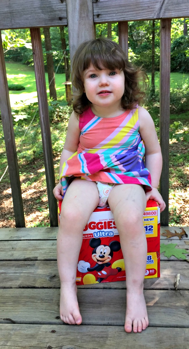 Help your favorite community project with Huggies Snug and Dry #UltraHug Selfie Contest!