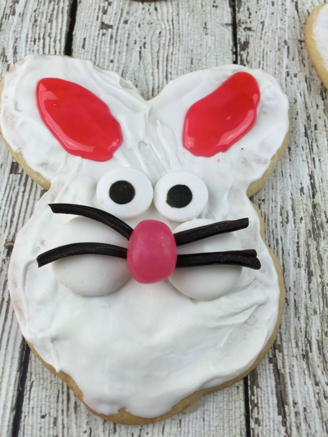 bunny face sugar cookie, kids craft recipes, easter recipe. cookie recipe