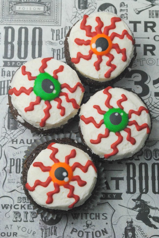 Bloody Eyeball Cupcake Recipe for Halloween