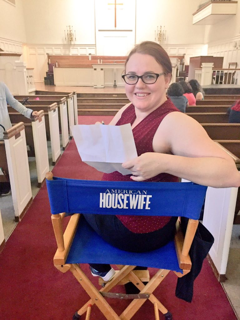 American Housewife Katy Mixon is all Moms + Backstage Visit with the Cast  #AmericanHousewife #ABCTVEvent - Kat Balog