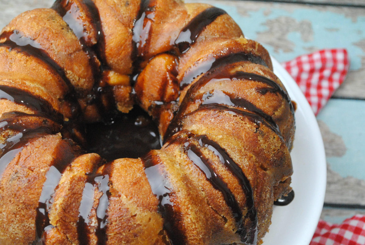 The Monkey Business: Chocolate Chip Cookie Dough Monkey Bread